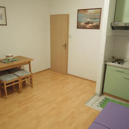 Perla Apartment *